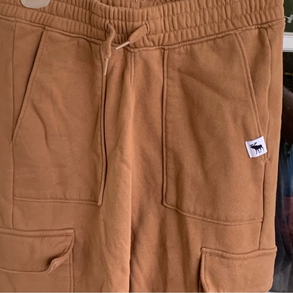 Abercrombie Kids Jogger Sweatpants 9 / 10 Brown Drawstring Cargo Sweats - Picture 2 of 5